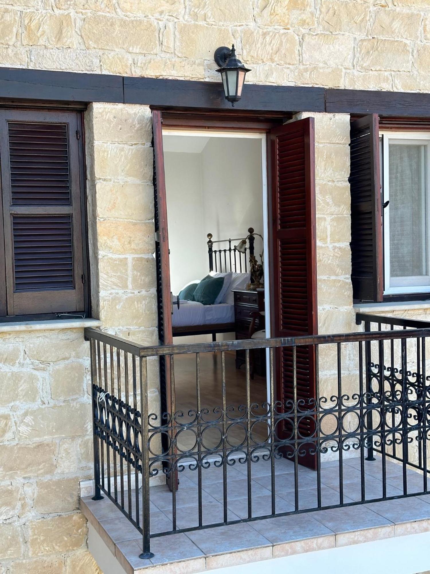 Dean's Mansion Omodos